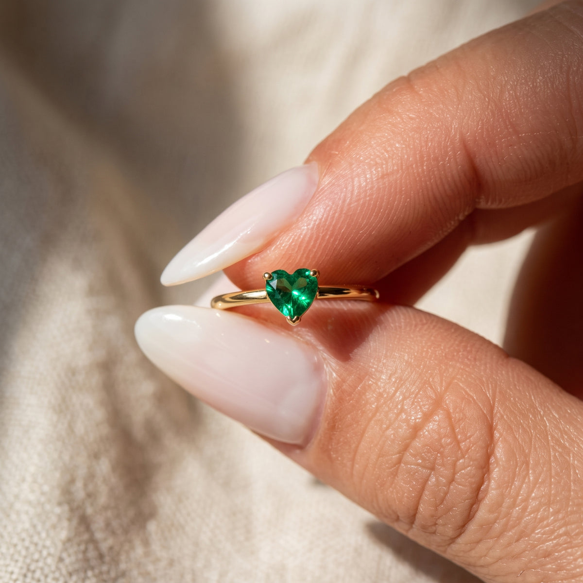 Adjustable BirthStone Ring "Vela"